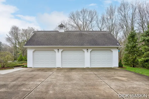 $919,000 | 6515 Clearbrook Drive, Saugatuck, MI 49453