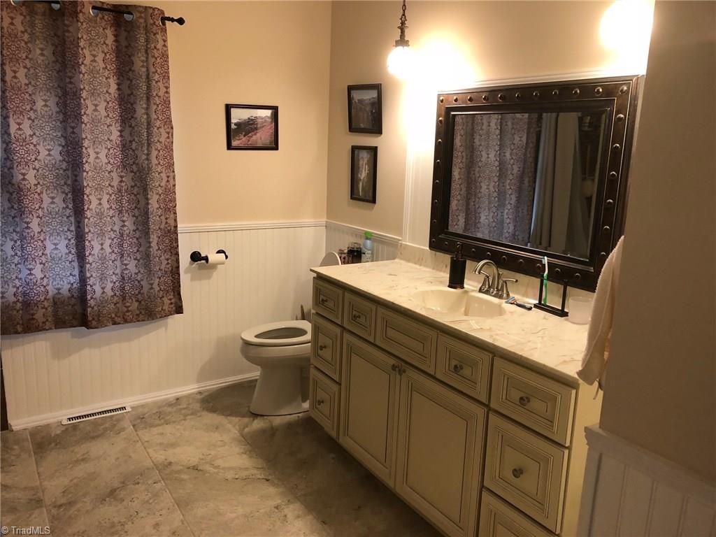 4521 Kinnamon Road Clemmons, NC 27103 - Photo 8 of 11 Gallery Image 8