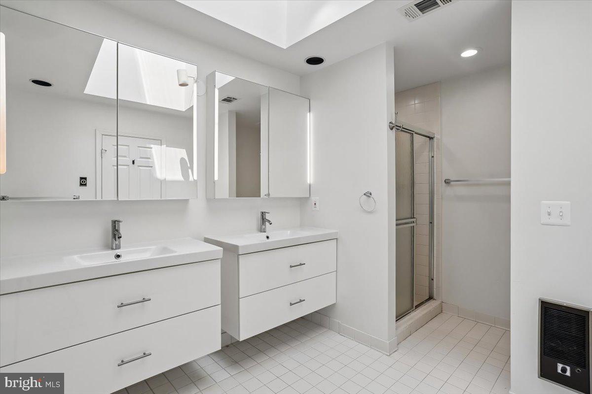 6113 Goldtree Way Bethesda, MD 20817 - Photo 41 of 75