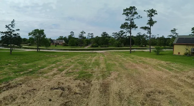 $139,500 | 3411 East Bayou Drive, Shoreacres, TX 77571