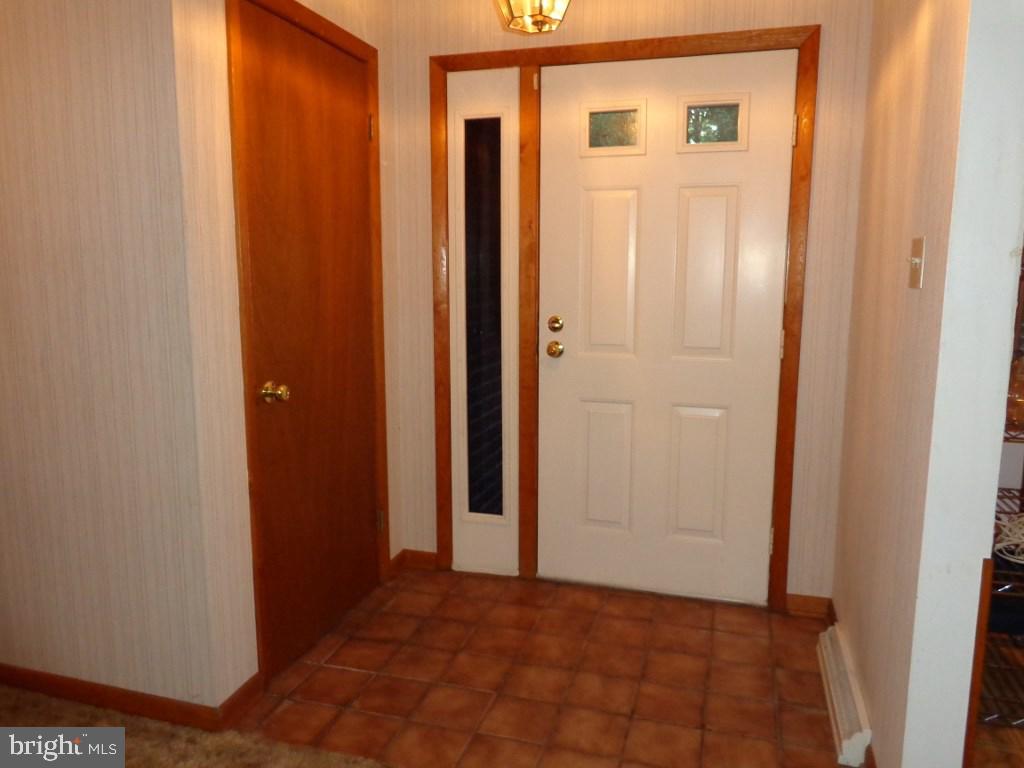 5168 Chestnut Grove Road Spring Grove, PA 17362 - Photo 8 of 33