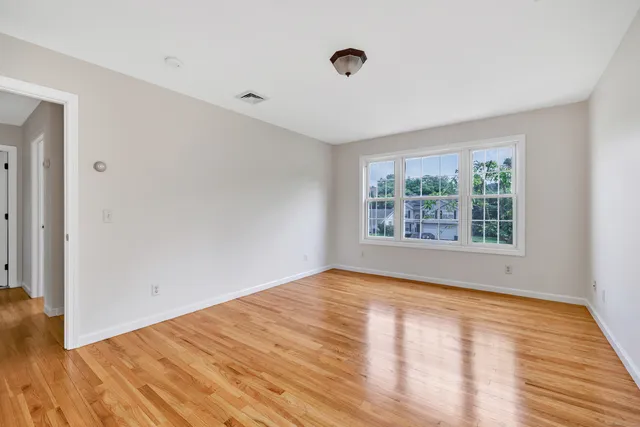 $3,500 | 18 Kathryn Drive, Bridgeport, CT 06610