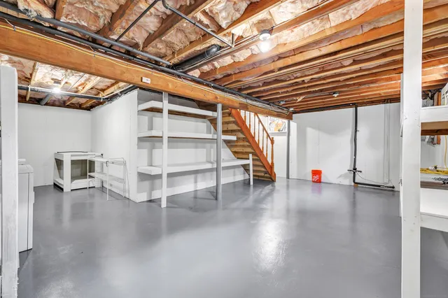 $3,500 | 18 Kathryn Drive, Bridgeport, CT 06610