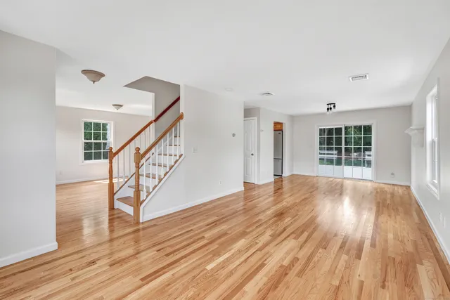 $3,500 | 18 Kathryn Drive, Bridgeport, CT 06610