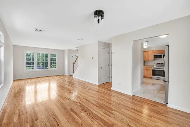 $3,500 | 18 Kathryn Drive, Bridgeport, CT 06610