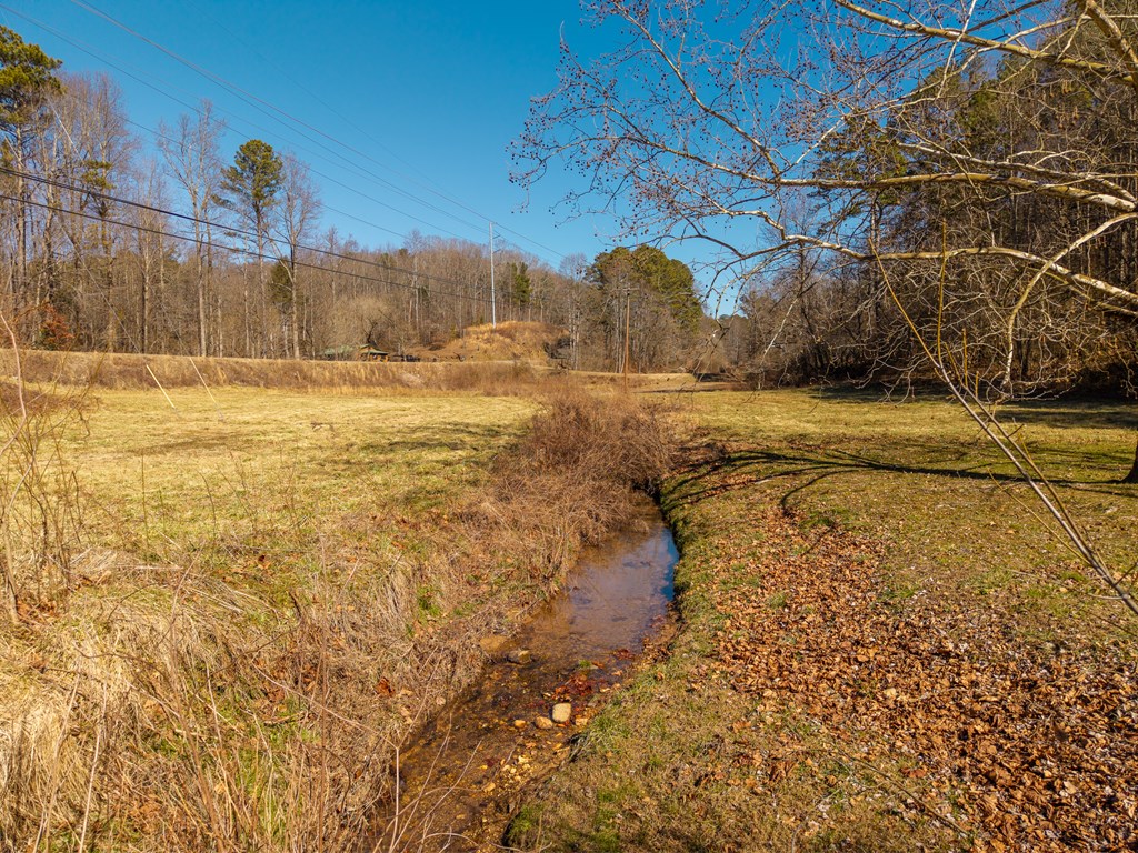 7589 Tails Creek Road Ellijay, GA 30540 - Photo 4 of 44 a bathroom with a sink