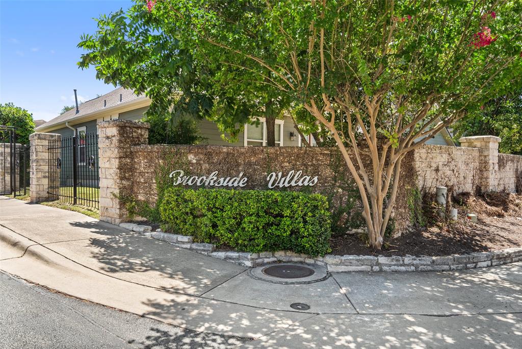 411 West St Elmo Road, Unit 24 Austin, TX 78745 - Photo 27 of 29 View of community sign