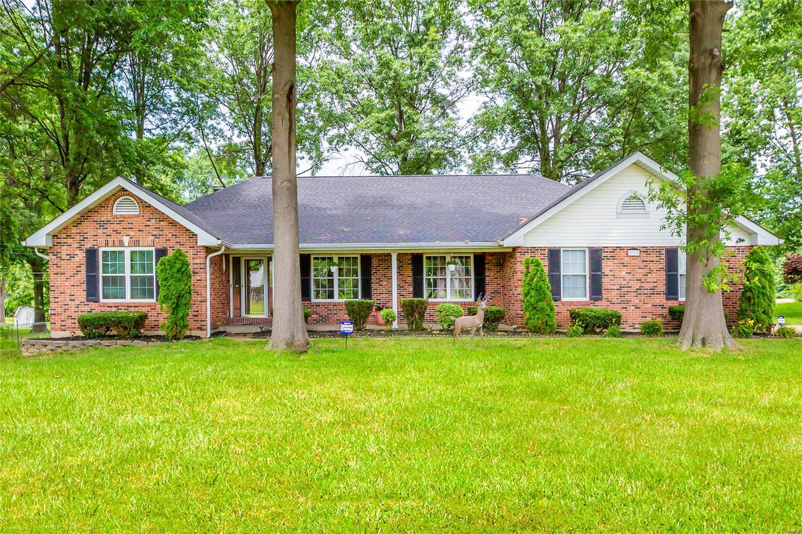 955 Coal Bank Road St. Louis, MO 63138 - Photo 1 of 30 Gallery Image 1