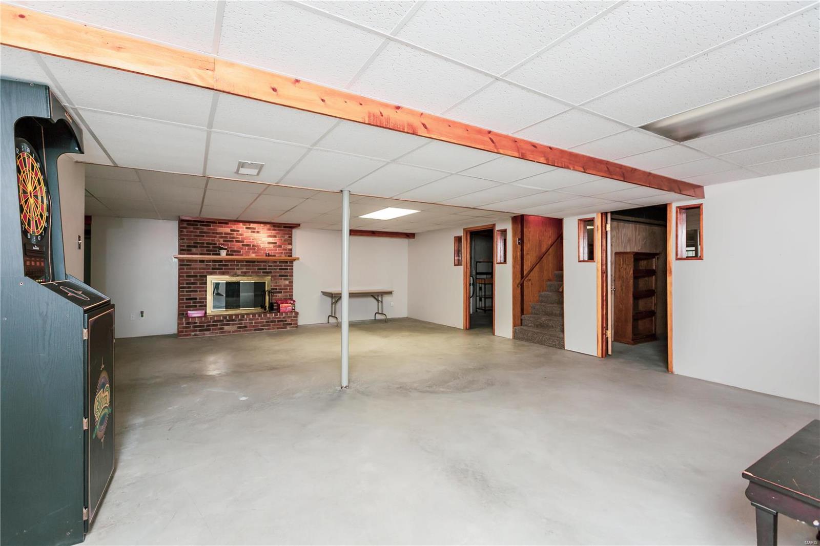 955 Coal Bank Road St. Louis, MO 63138 - Photo 25 of 30 Gallery Image 25