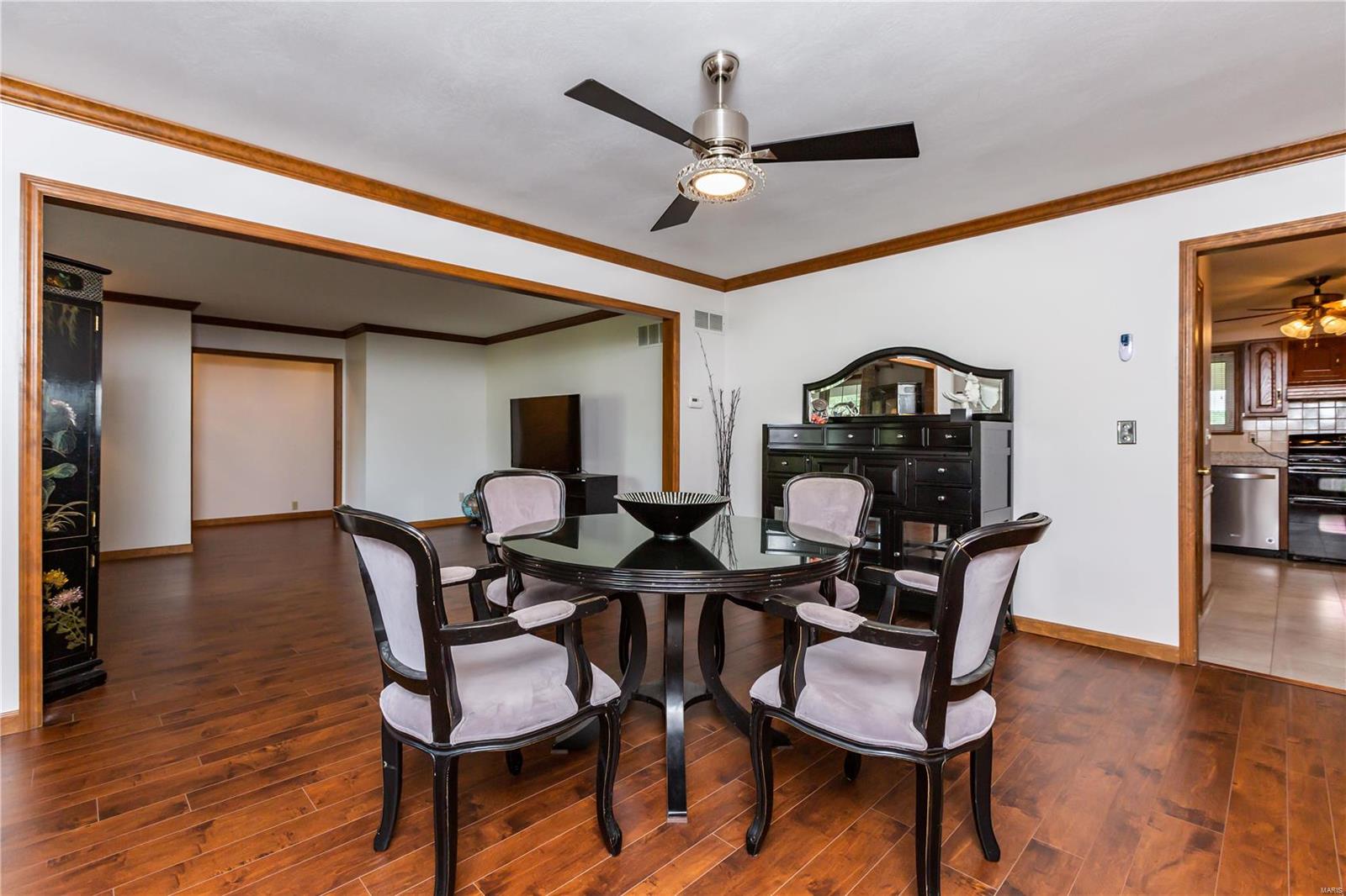 955 Coal Bank Road St. Louis, MO 63138 - Photo 5 of 30 Gallery Image 5