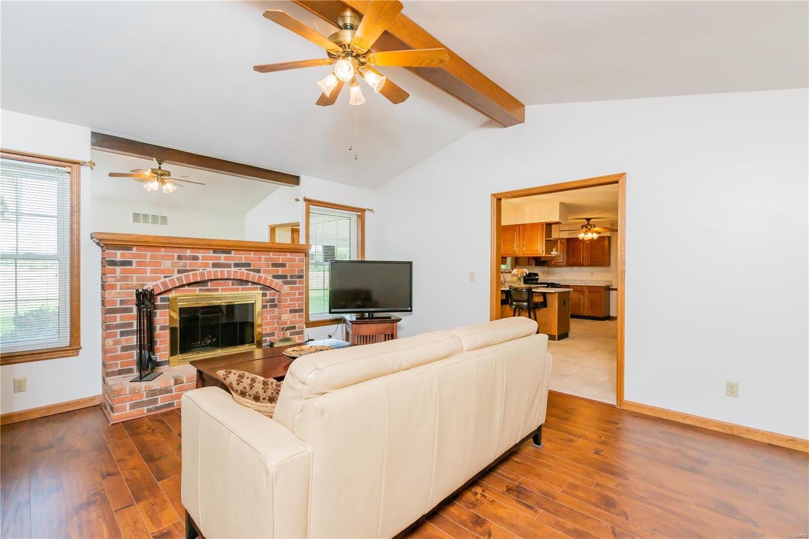 955 Coal Bank Road St. Louis, MO 63138 - Photo 6 of 30 Gallery Image 6