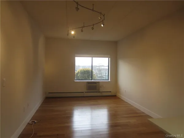 $4,200 | 123 Mamaroneck Avenue, Unit 111, Mamaroneck, NY 10543