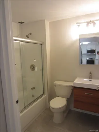 $4,200 | 123 Mamaroneck Avenue, Unit 111, Mamaroneck, NY 10543