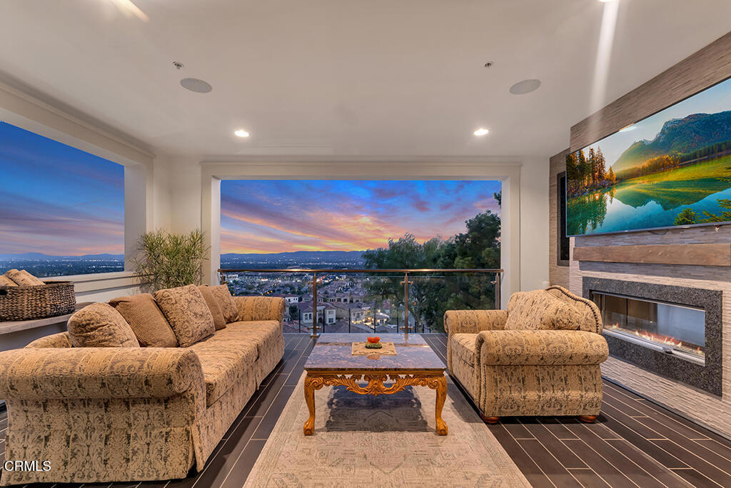 11735 Manchester Way Porter Ranch, CA 91326 - Photo 41 of 70 11735 Manchester Wy-HsHProd-1018