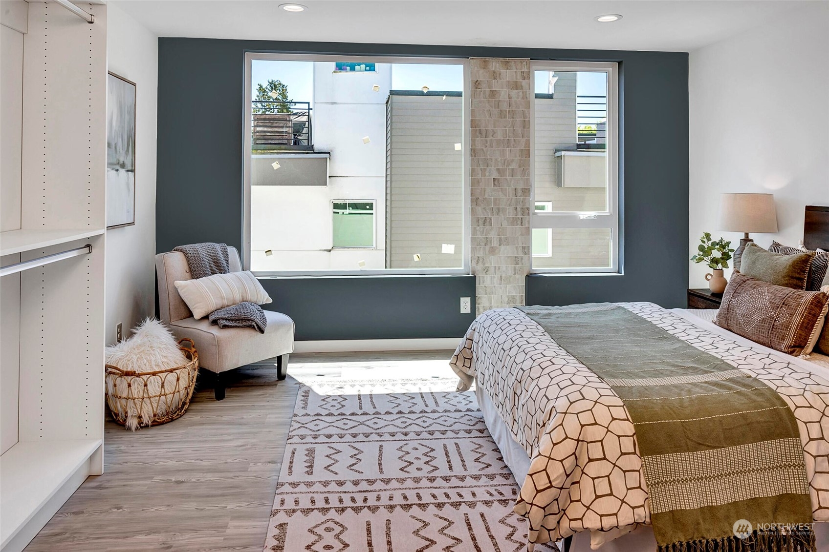 2709 East Yesler Way, Unit B Seattle, WA 98122 - Photo 18 of 27