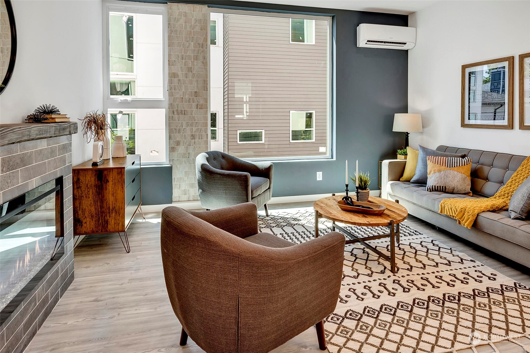 2709 East Yesler Way, Unit B Seattle, WA 98122 - Photo 10 of 27