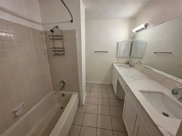 $1,900 | 2114 Greenbriar Colony Drive, Houston, TX 77032