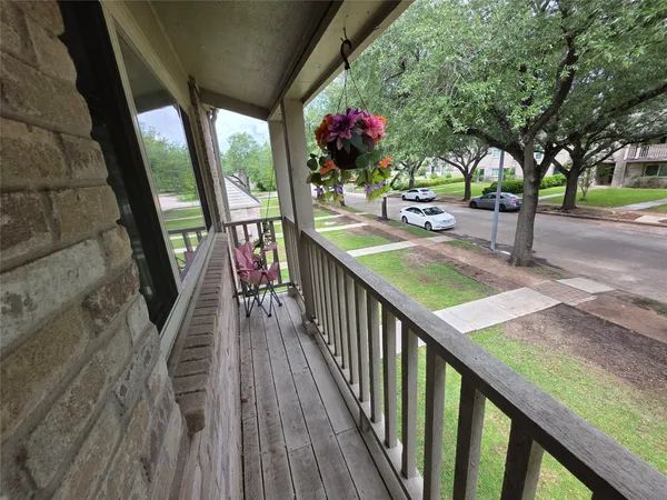$1,900 | 2114 Greenbriar Colony Drive, Houston, TX 77032
