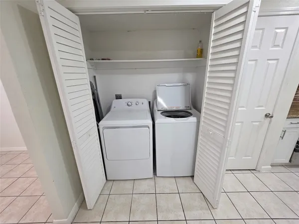 $1,900 | 2114 Greenbriar Colony Drive, Houston, TX 77032