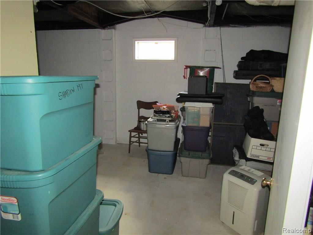 1823 West Lovejoy Road Perry, MI 48872 - Photo 54 of 55 IMG_0122.JPG