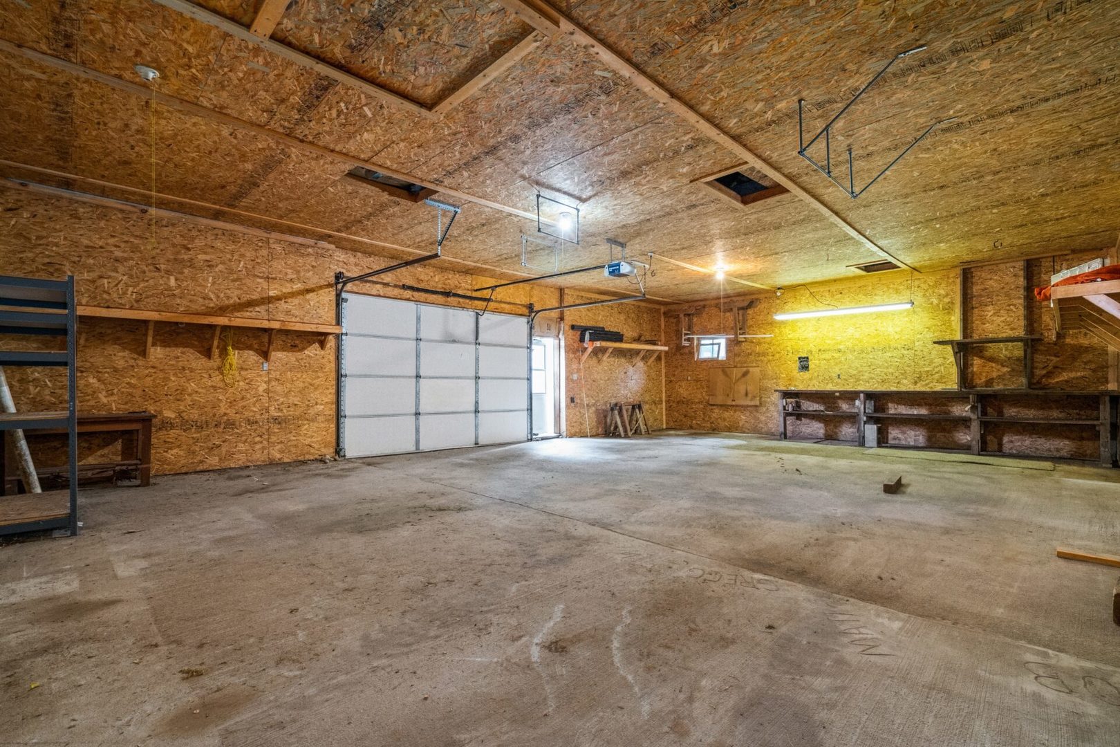 560 B Vilmin Road Plano, IL 60545 - Photo 30 of 36 a view of a garage