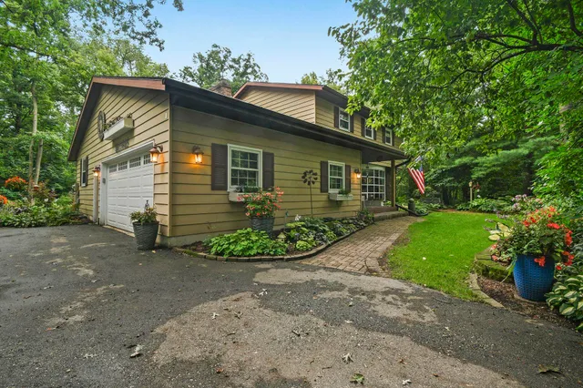 $550,000 | 3085 Bruin Road, Sun Prairie, WI 53590