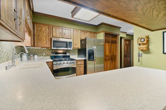 $550,000 | 3085 Bruin Road, Sun Prairie, WI 53590