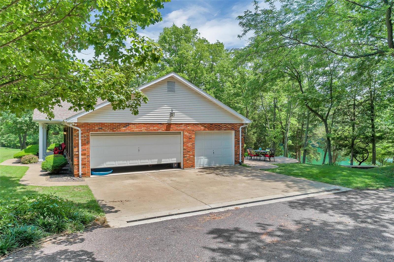 4 Arrowhead Court Waterloo, IL 62298 - Photo 11 of 45