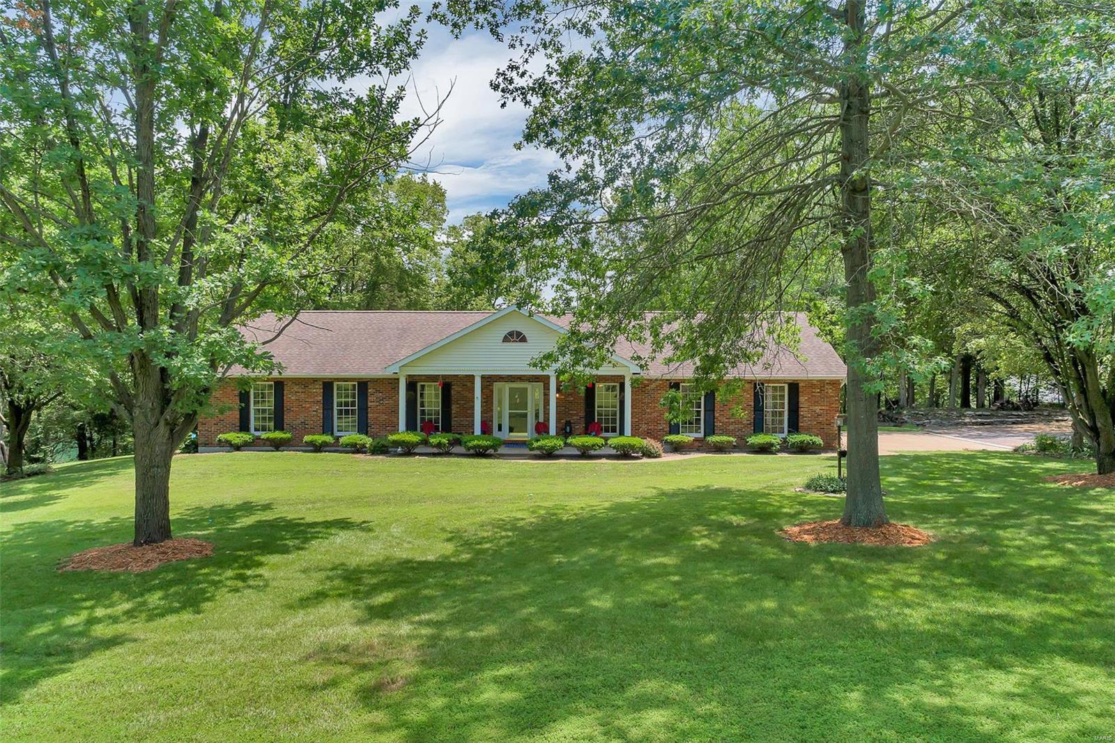 4 Arrowhead Court Waterloo, IL 62298 - Photo 6 of 45