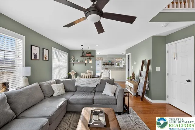 $469,900 | 275 Crown Drive, Easton, PA 18040