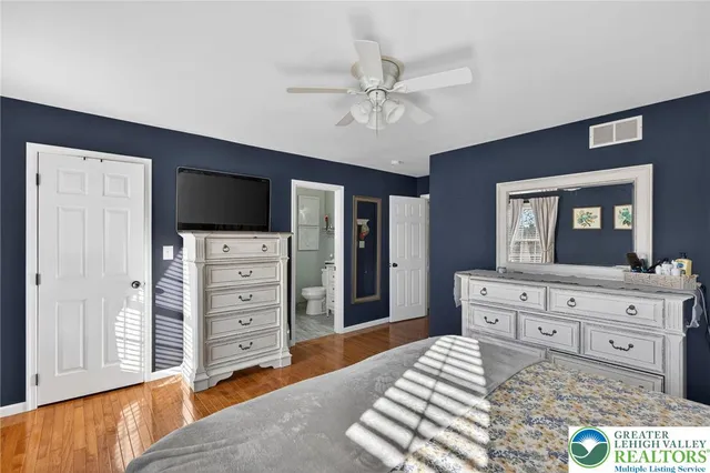 $469,900 | 275 Crown Drive, Easton, PA 18040