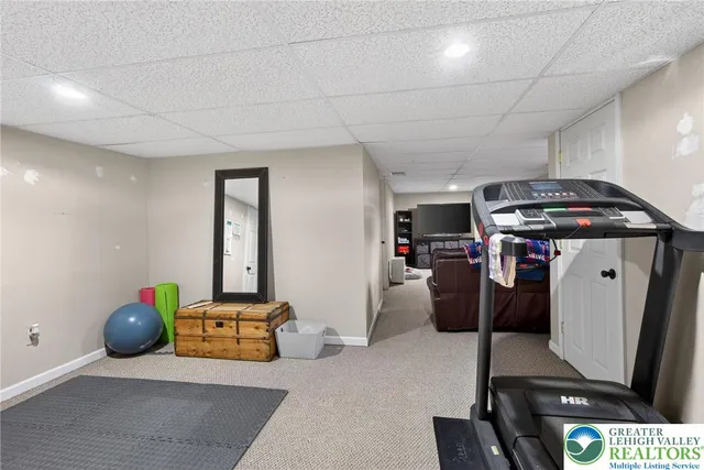 $469,900 | 275 Crown Drive, Easton, PA 18040