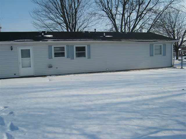525 South Indiana Street Waterloo, IN 46793 - Photo 11 of 12 Gallery Image 11
