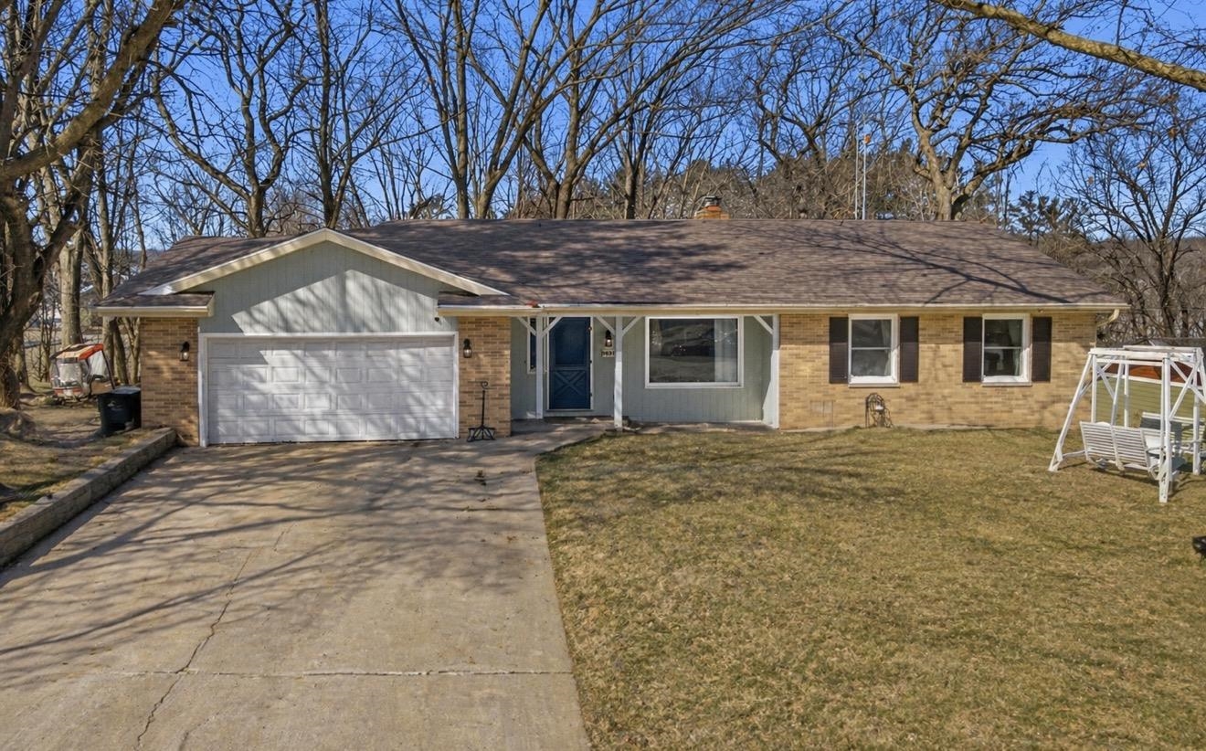 651 Leighton Road Waupaca, WI 54981 - Photo 1 of 1 Gallery Image 1