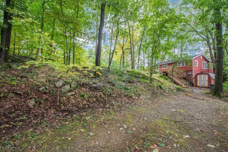 8 Weaver House Cove Road Andover, NJ 07821 - Photo 20 of 20 Gallery Image 20