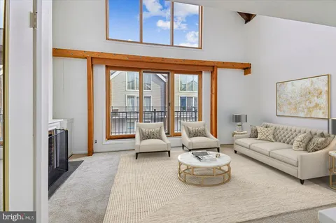 $515,000 | 312 Severn Avenue, Unit W405, Annapolis, MD 21403