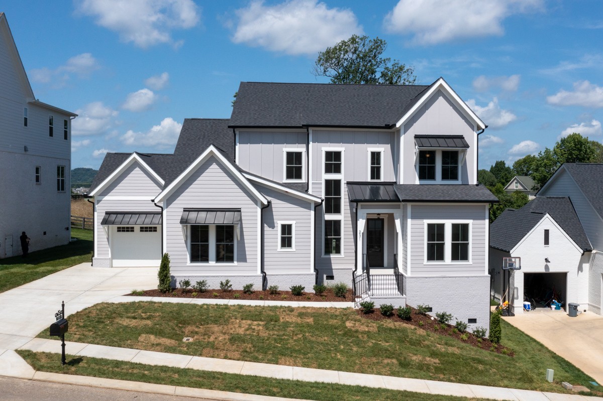 231 Circuit Road Franklin, TN 37064 - Photo 8 of 50 Gallery Image 8