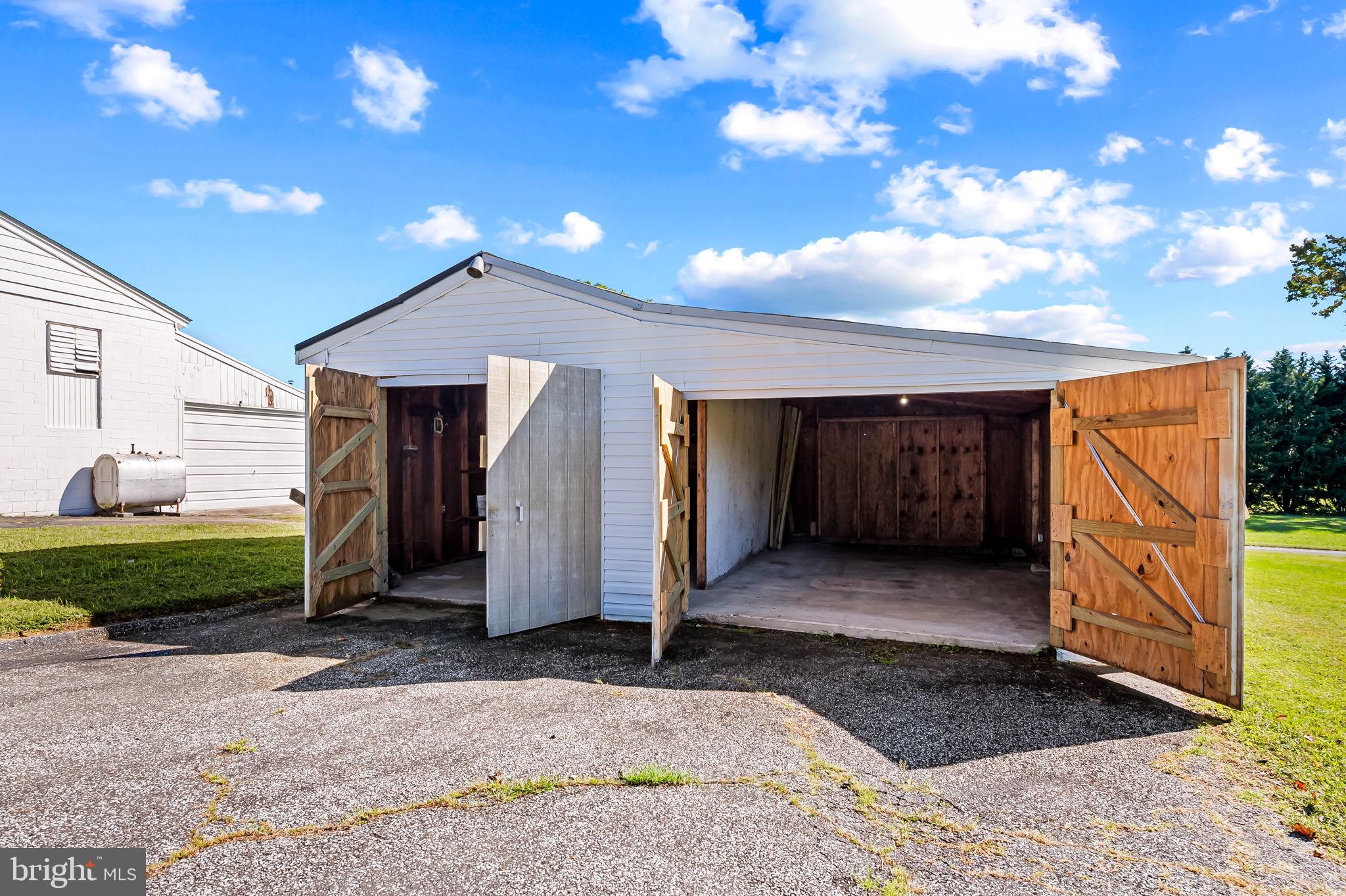 315 Brick Church Road Davidsonville, MD 21035 - Photo 39 of 45 a backyard of a house