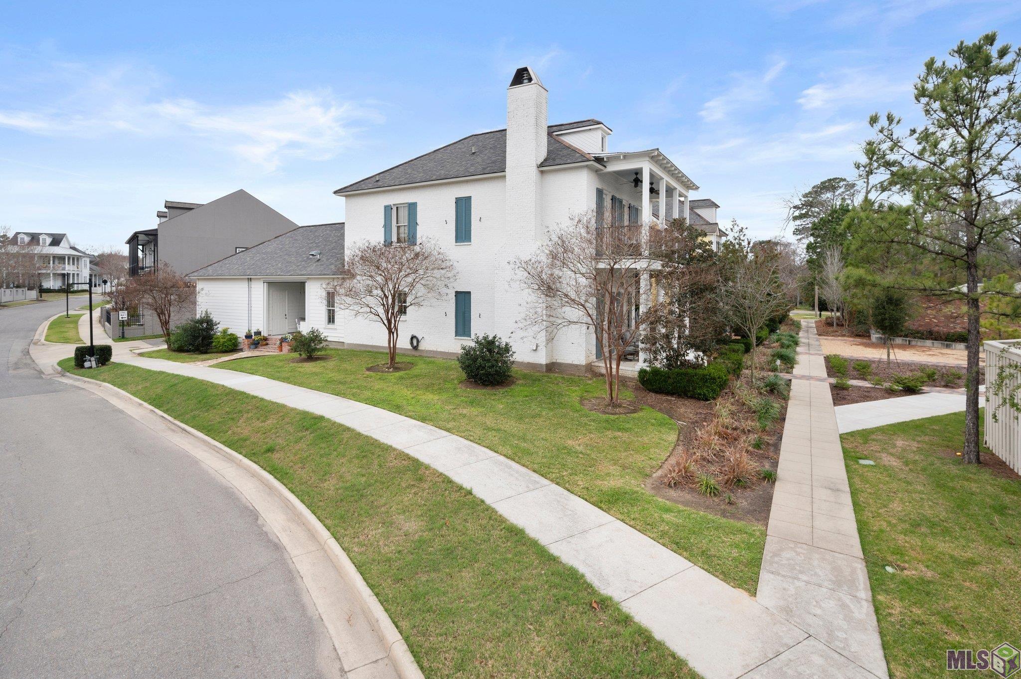 2063 Rue Venelle Street Baton Rouge, LA 70808 - Photo 37 of 49