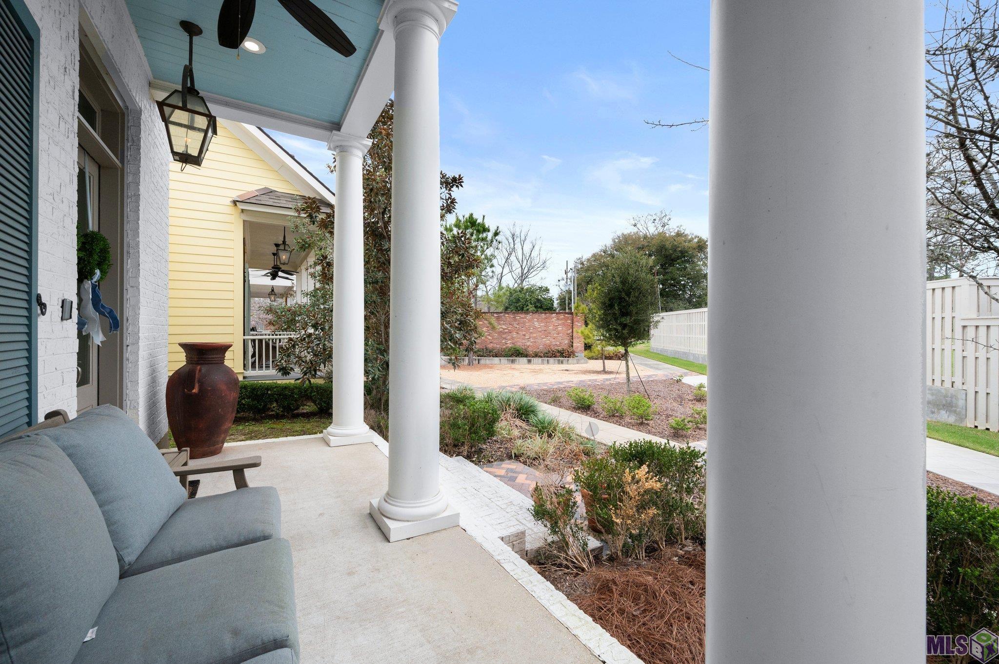 2063 Rue Venelle Street Baton Rouge, LA 70808 - Photo 4 of 49