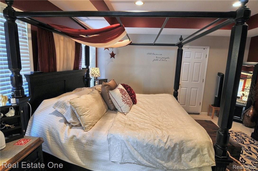 3815 East Coon Lake Road Howell, MI 48843 - Photo 16 of 30 Master_Bedroom_2nd_View.jpg