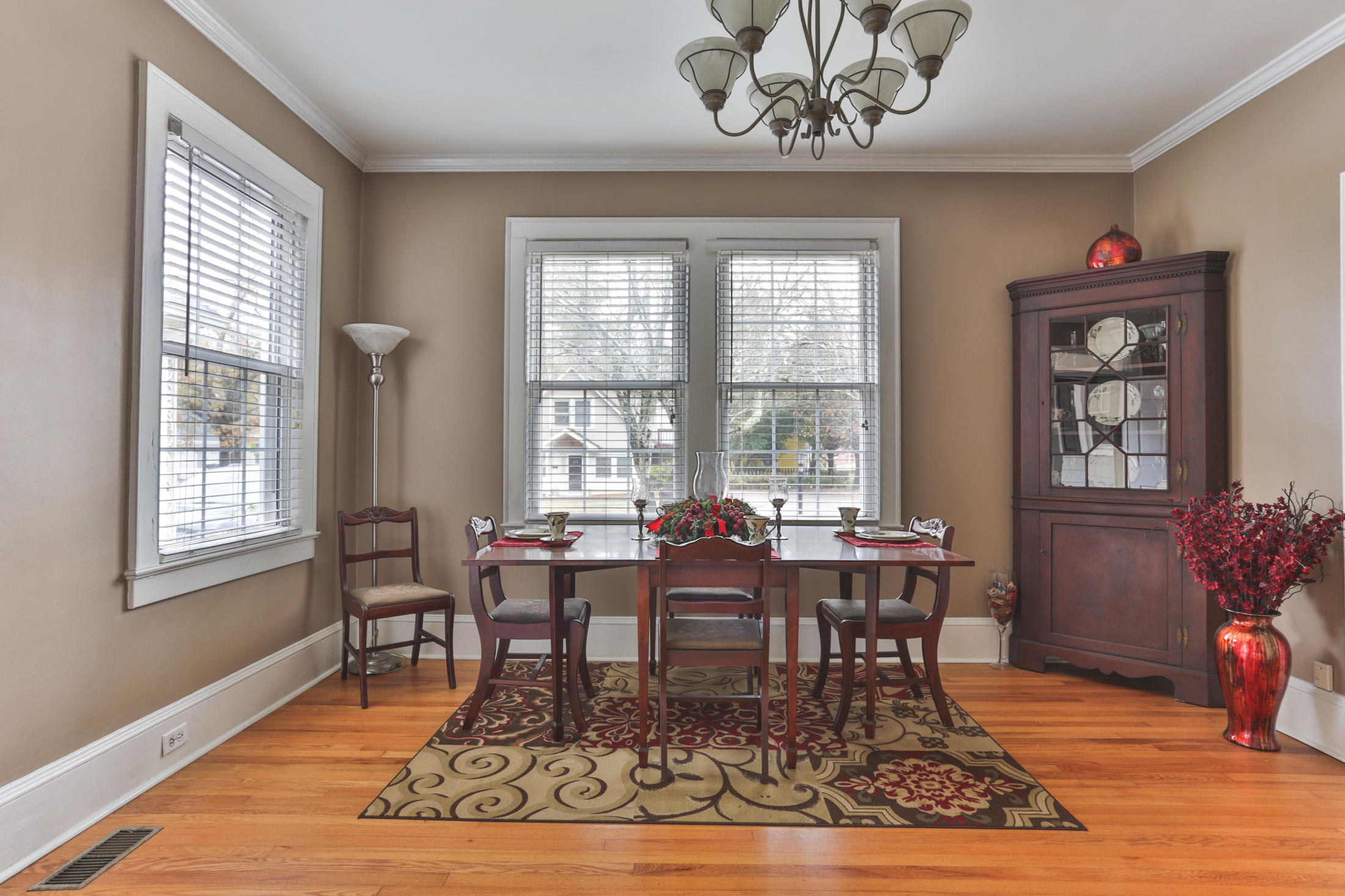 305 Foushee Street Rockingham, NC 28379 - Photo 8 of 43 Formal Dining