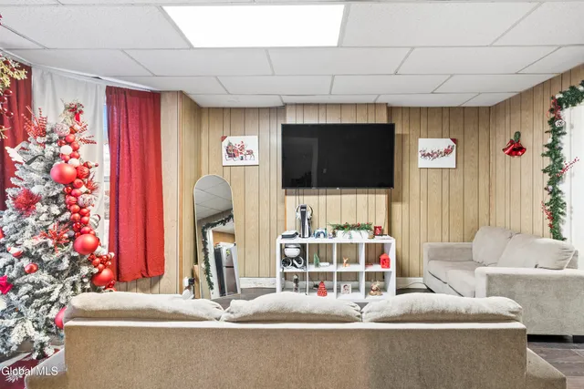 $244,900 | 1447 Broadway, Rensselaer, NY 12144