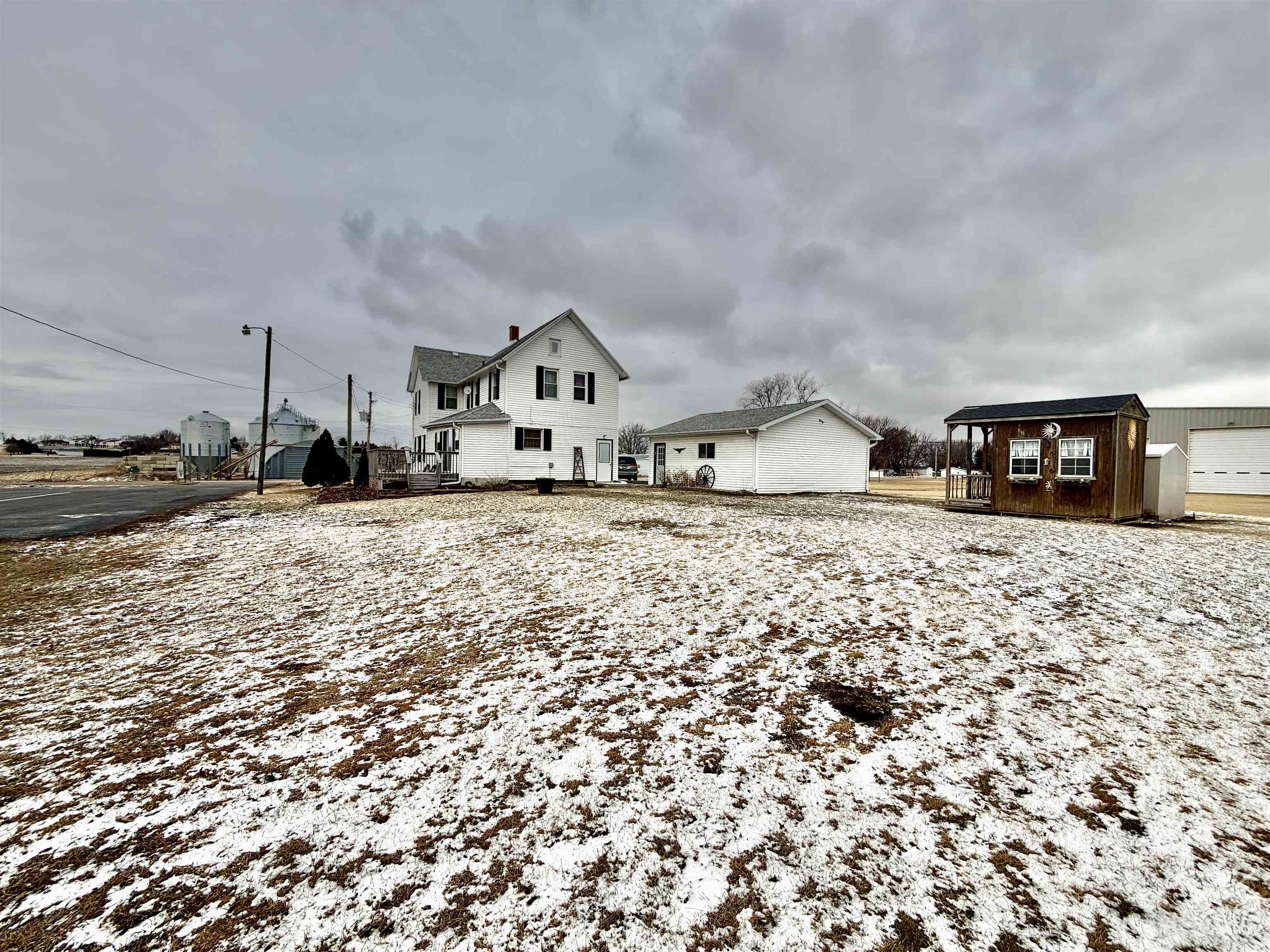 1925 South Simmons Road Stockton, IL 61085 - Photo 12 of 26