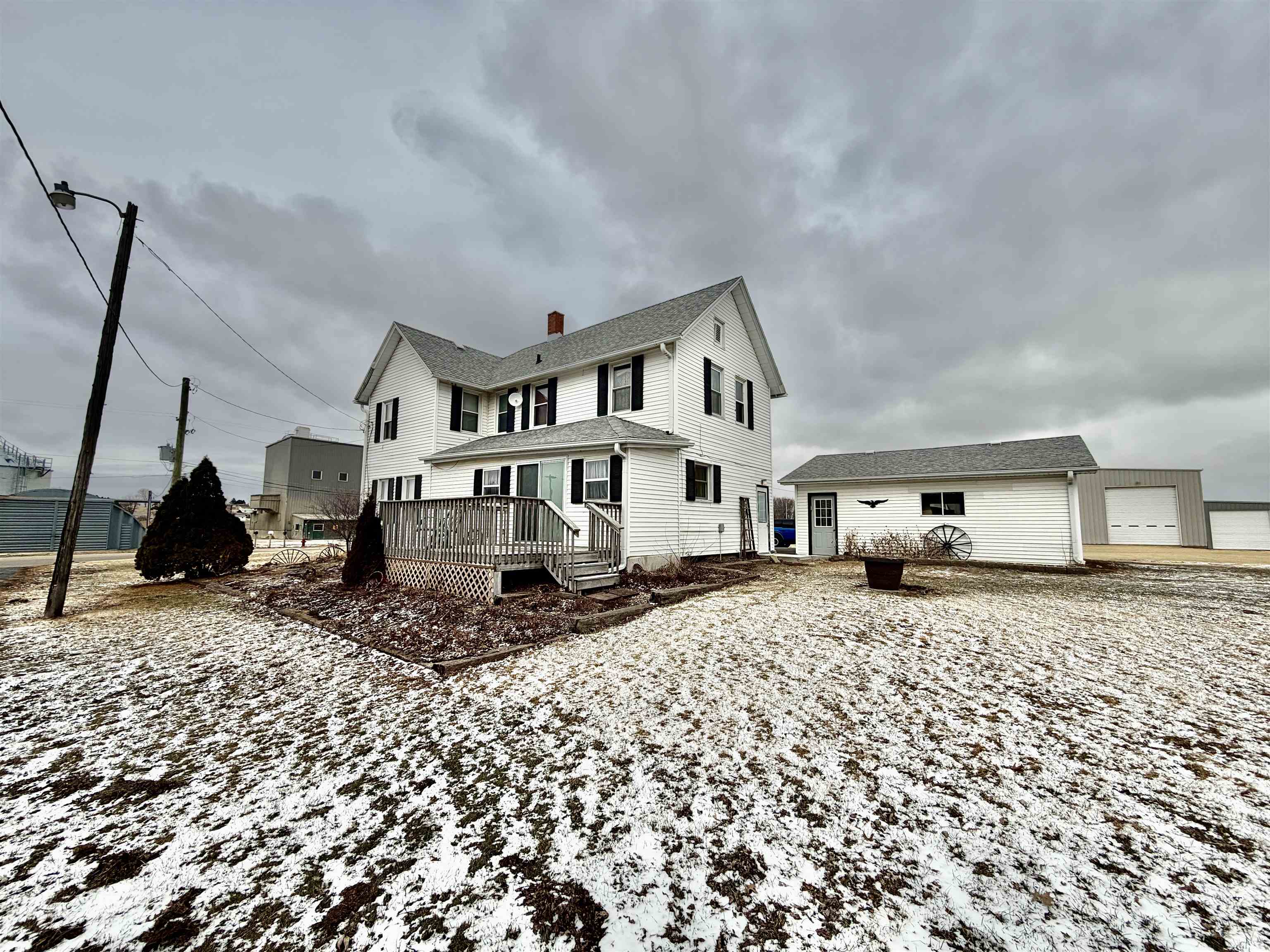 1925 South Simmons Road Stockton, IL 61085 - Photo 6 of 26