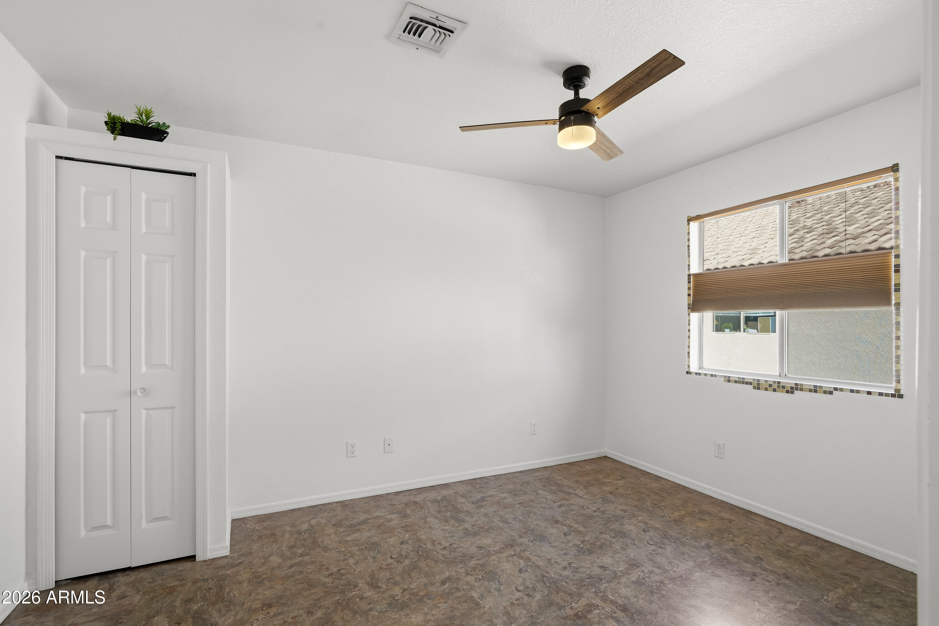 4762 Chaparral Loop Sierra Vista, AZ 85635 - Photo 17 of 30 2 Interiors-17