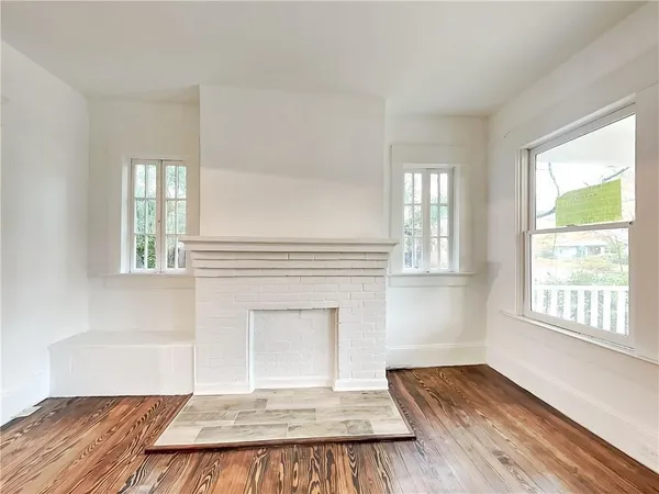 an empty room with windows