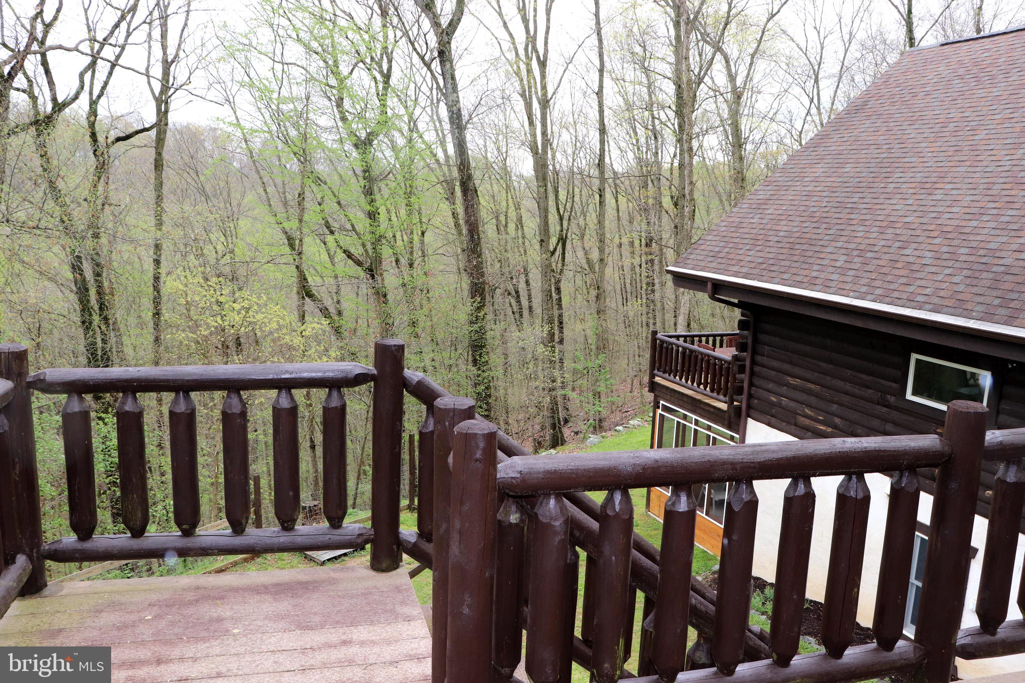 232 Wesley Road Quarryville, PA 17566 - Photo 13 of 69 Garage deck