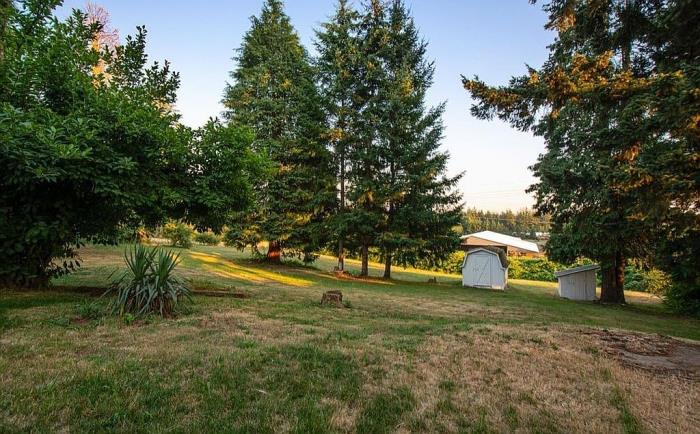 27111 Northeast 19th Street Camas, WA 98607 - Photo 15 of 23