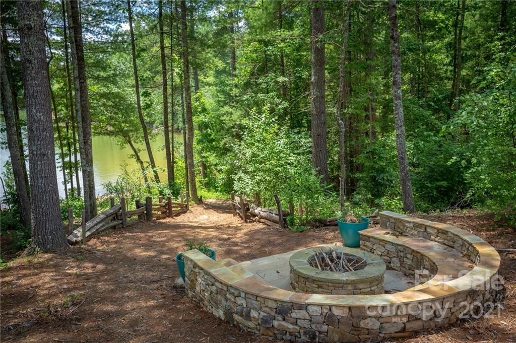 3107 Channel View Cove, Unit 8 Morganton, NC 28655 - Photo 11 of 15 Gallery Image 11